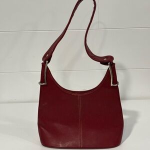 Elegant Red Leather Shoulder Bag with Crescent Shape